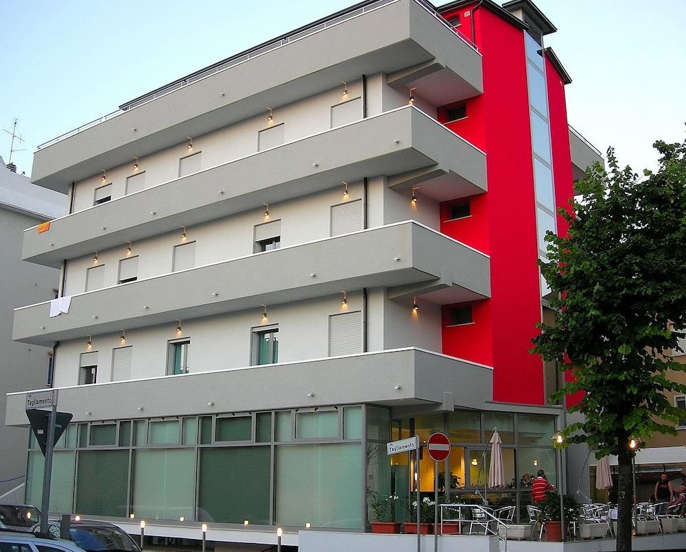 Hotel Etoile Rimini Exterior photo
